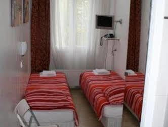 Hotel Max 2*